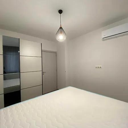 Merjay Garden Apartment *