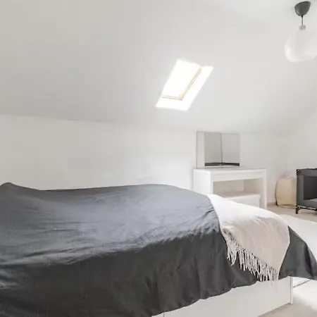 Elegant In Chatelain Ixelles