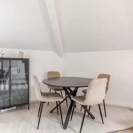 Quartier Chatelain Apartmán *