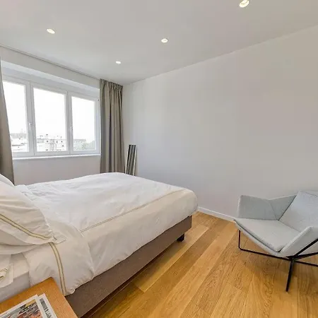 Penthouse With Private Cinema Apartment *