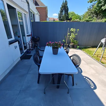 Cosy 2 Bedroom With Private Garden Βρυξέλλες