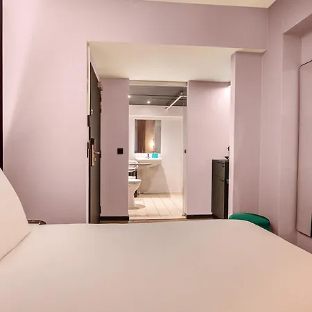 Ξενοδοχείο Numa Royal Galleries 4*