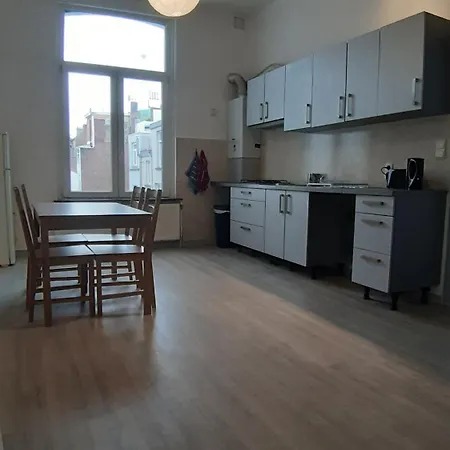 Appartement Saint-Gilles Apartment *