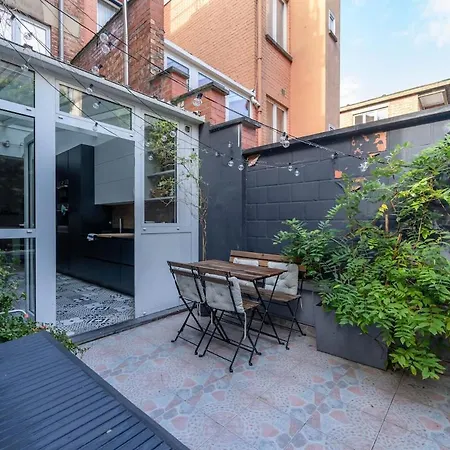 公寓 Uccle - Elegance & Modernity In A Quiet Setting