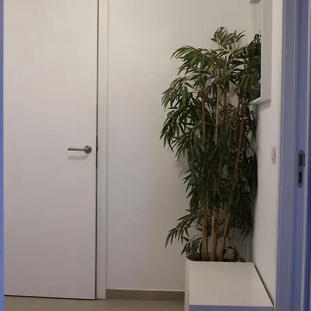 Magnifique Penthouse Erasme * בריסל