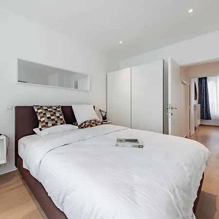 Fully Furnished And Modern Flat - Center