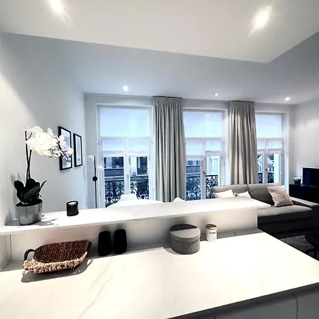 Magnificent In Sablon Apartamento *