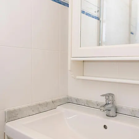 The Castle فيلة بروكسل