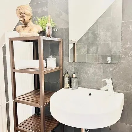 Luxury Loft Duplex Penthouse Of 190m2 & Free Parking ! 아파트 *