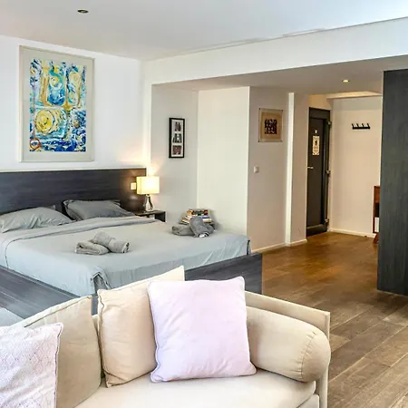 Flat Moliere * ブリュッセル