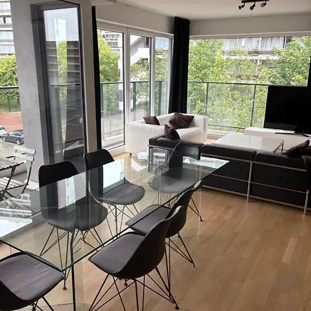 Modern Close To Everything * Brussels