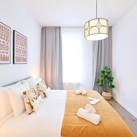 Charming 2br Near Eu In Grand Place Brüsszel