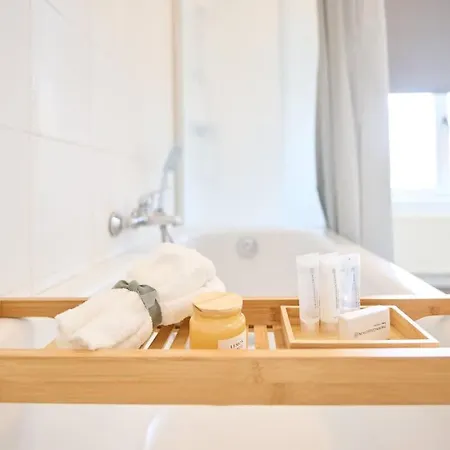 Charming 2br Near Eu In Grand Place *