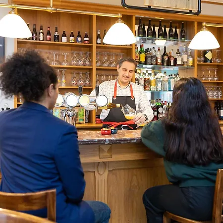 Ibis Off Grand'place Отель 3*