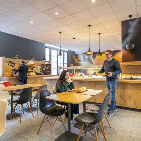 Отель Ibis Off Grand'place Брюссель