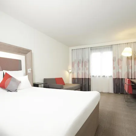 Novotel Off Grand Place בריסל