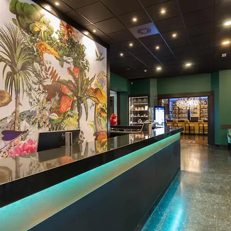 布里斯托尔斯蒂芬妮松恩酒店 酒店