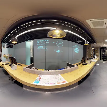 Отель Ibis Off Grand'place Брюссель