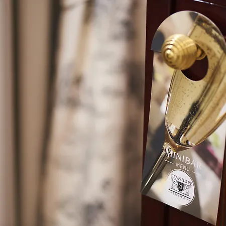 Stanhope By Thon Hotel 5*