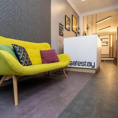 Safestay Grand Place Hotell