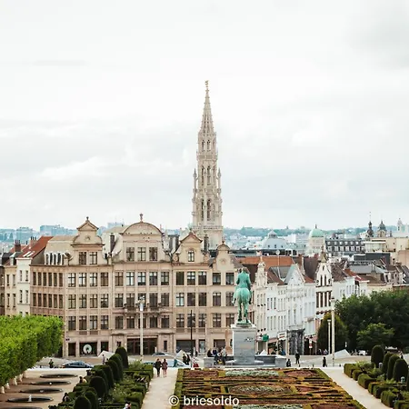 公寓 La Petite Foret Art Deco In 布鲁塞尔