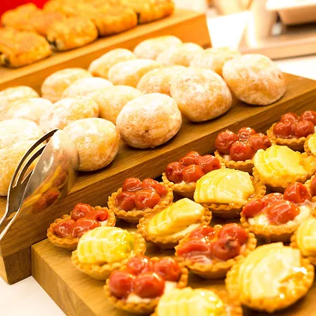 Hotel Nh Collection Centre 4*