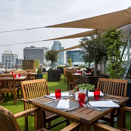 Hotel Nh Collection Centre 4*