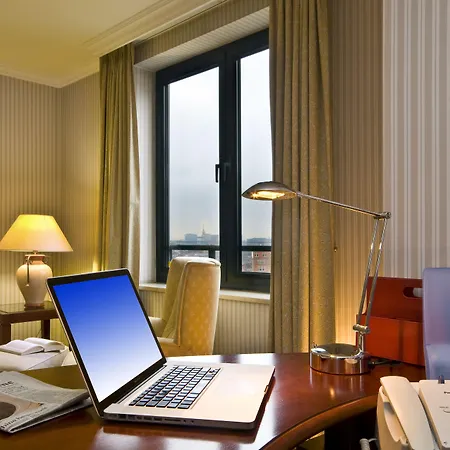 B-aparthotel Ambiorix 4*