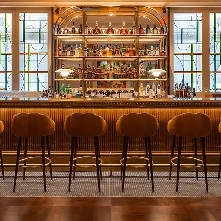 Otel Amigo, A Rocco 5*