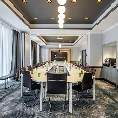 Marriott Grand Place Hotel
