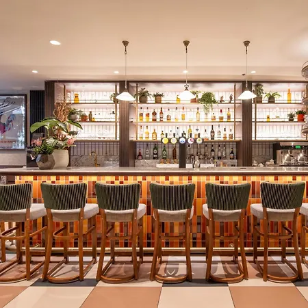 Marriott Grand Place 4*