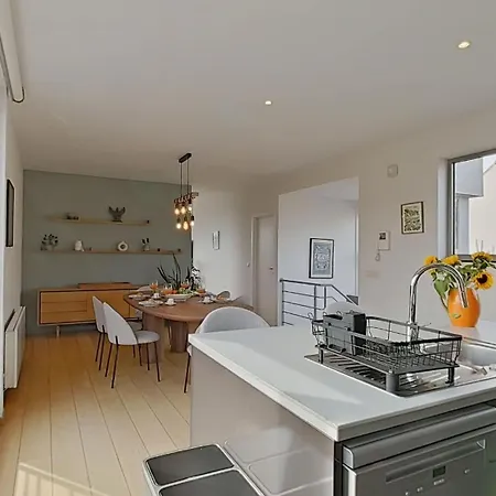 شقة Spacious And Unique 3br With A Terrace *
