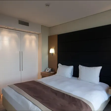 B-アパートホテル グラン プラス 4* ブリュッセル