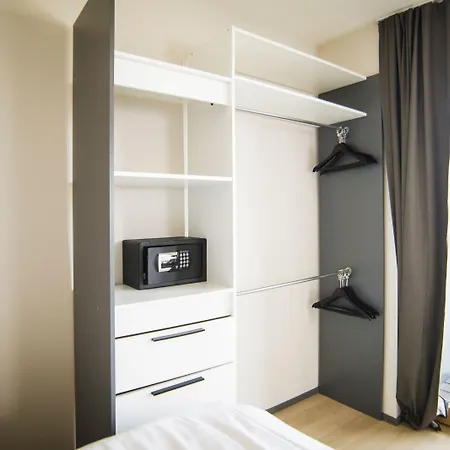 Отель Smartflats Design - L42