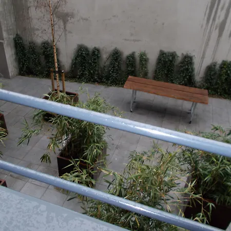 Hostel Brxxl 5 Centre *