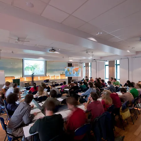 Sleep Well Youth Hostel Brüsszel