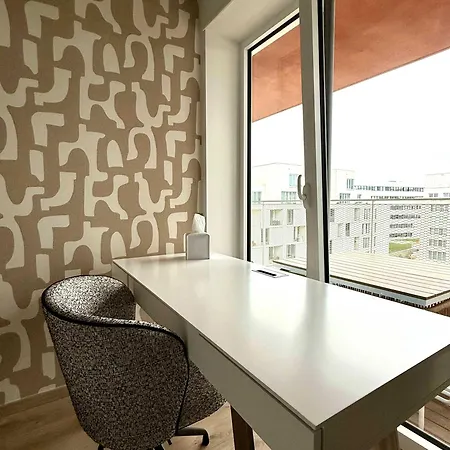 Cosy Flat For 2pers 5 Min From Gare Du Midi By Transport Apartamento