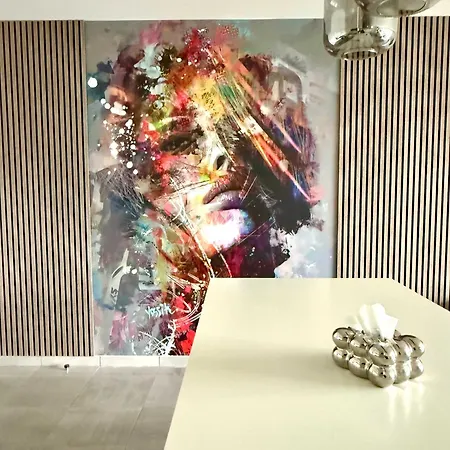 Cosy Flat For 2pers 5 Min From Gare Du Midi By Transport Apartamento Bruxelas