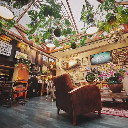 The Legacy By 2go4 Center Хостел Брюссель