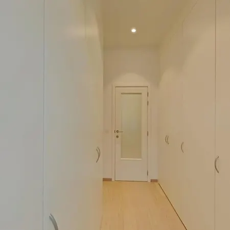 Quiet & Stylish 3-bedroom Flat In Heart Of Ixelles