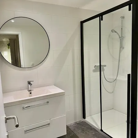 アパート Spacious Bxl Loft ブリュッセル