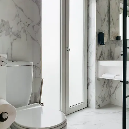 فندق La Piece بروكسل