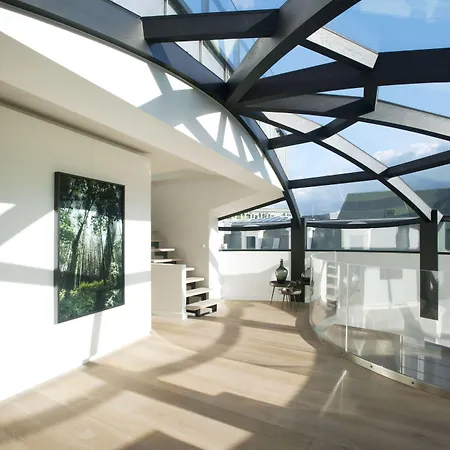 Triplex Penthouse In The Center Hotel apartamentowy Bruksela