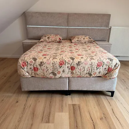 Skyline Duplex Brussels Parking Fibre Modernite