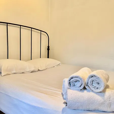 Big Cosy Family Duplex Near Grande Place Bryssel