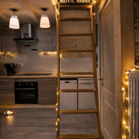 Апартаменты Magical Double Bedroom Duplex Брюссель