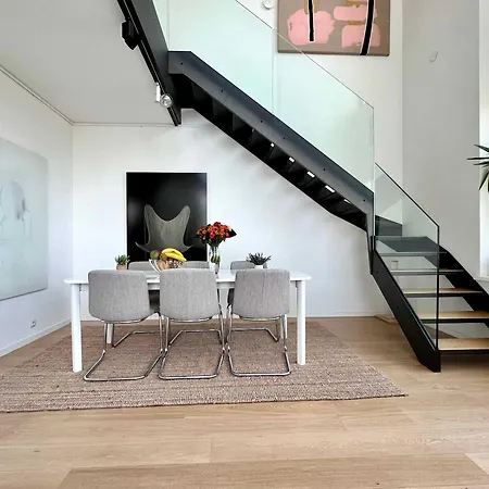 Skyline Penthouse 220 M2 Of Refined Elegance 4* Bryssel