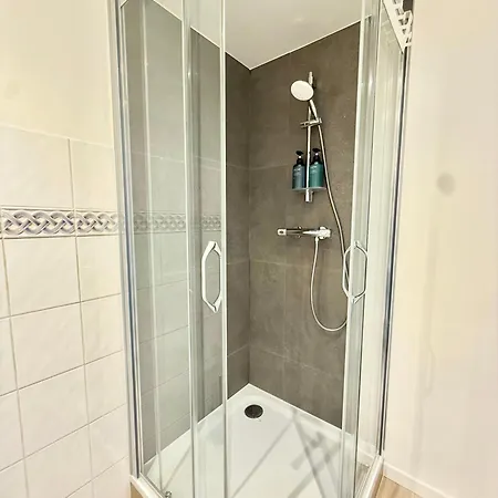 Homestay szállás Schuman Square *