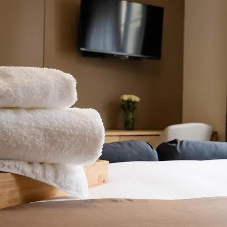 Cozy - Downtown - 2 Min From Metro - 201 *