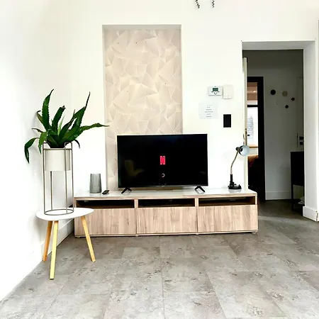 Elegant - Next From Grand Place, Netflix & Comfort Lägenhet *